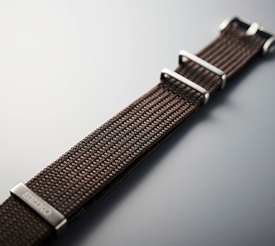 Seiko dévoile deux nouvelles créations présentées sur des bracelets tissés  inédits, spécialement conçus pour les montres de plongée Prospex. | Seiko  Watch Corporation