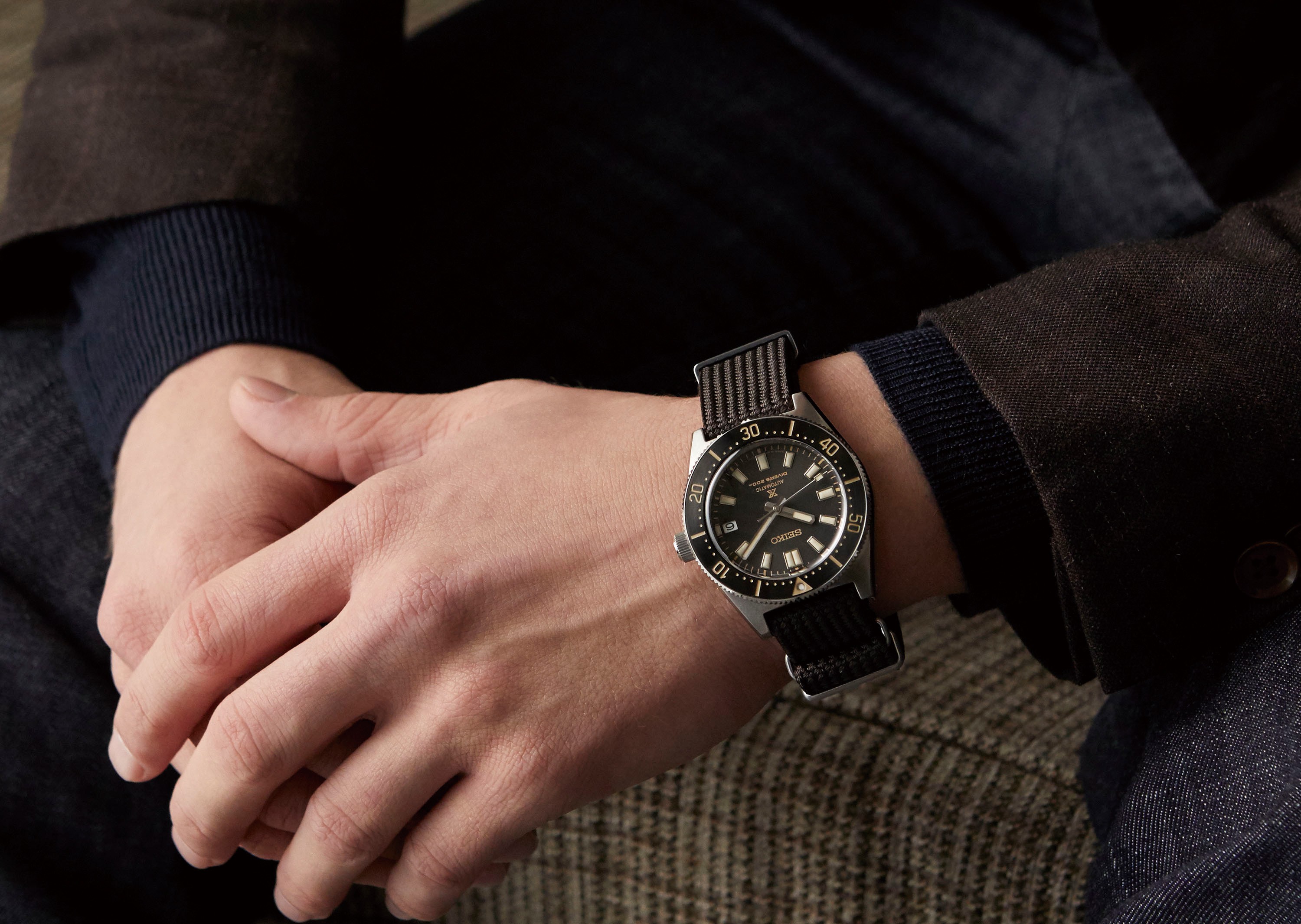 Seiko dévoile deux nouvelles créations présentées sur des bracelets tissés  inédits, spécialement conçus pour les montres de plongée Prospex. | Seiko  Watch Corporation