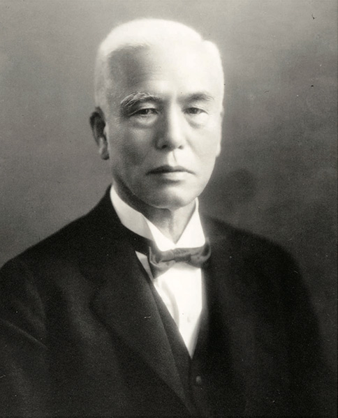 創業者、服部金太郎