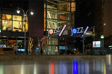 Photo of the exterior of Dizzy's Club