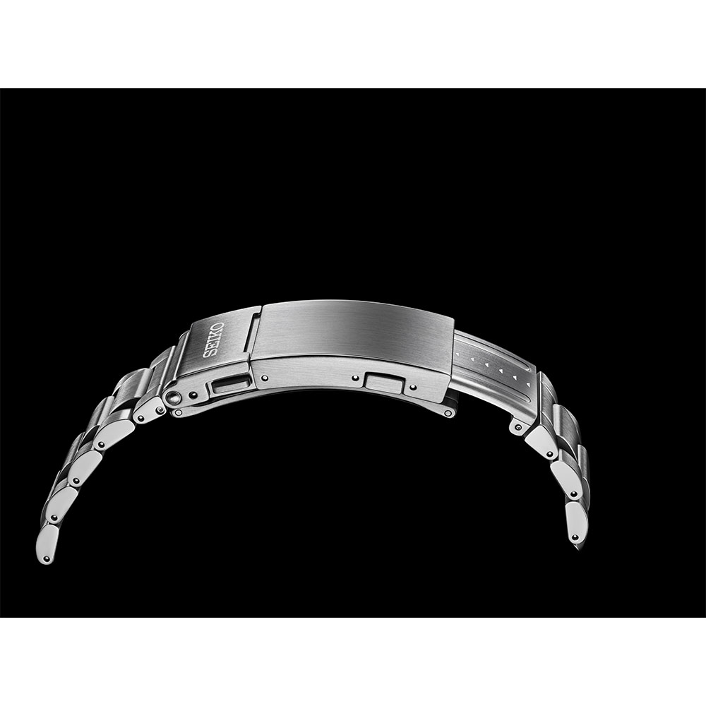 HBC011J1_03