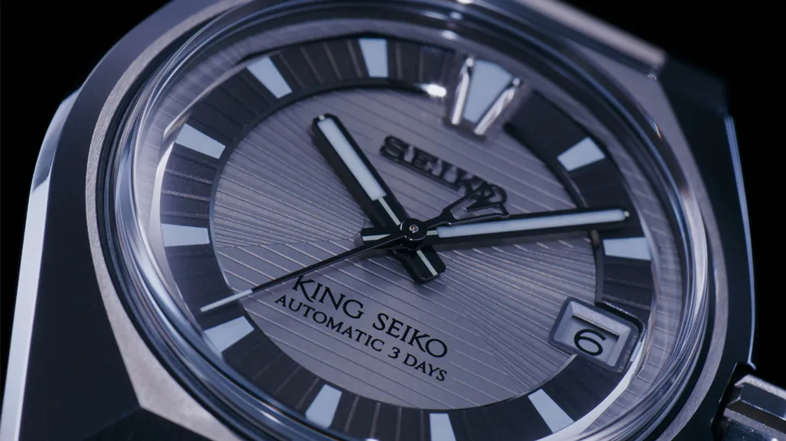 Photo of VANAC titanium model