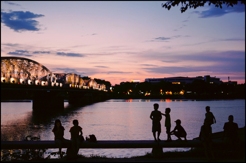 Hương River