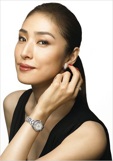 グランドセイコー＞キャリア女性の腕に美しい日本の時計を。 18K仕様の ...