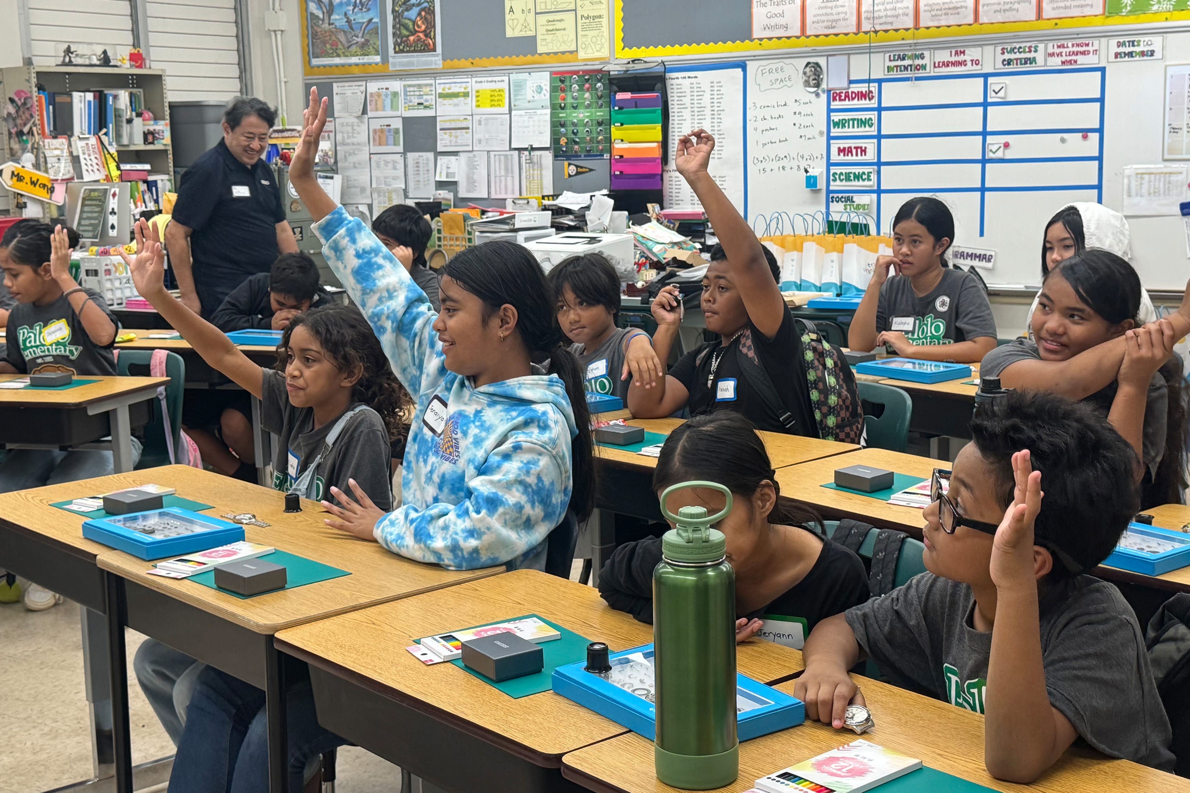 写真：ホノルルでのわくわく時計教室の様子