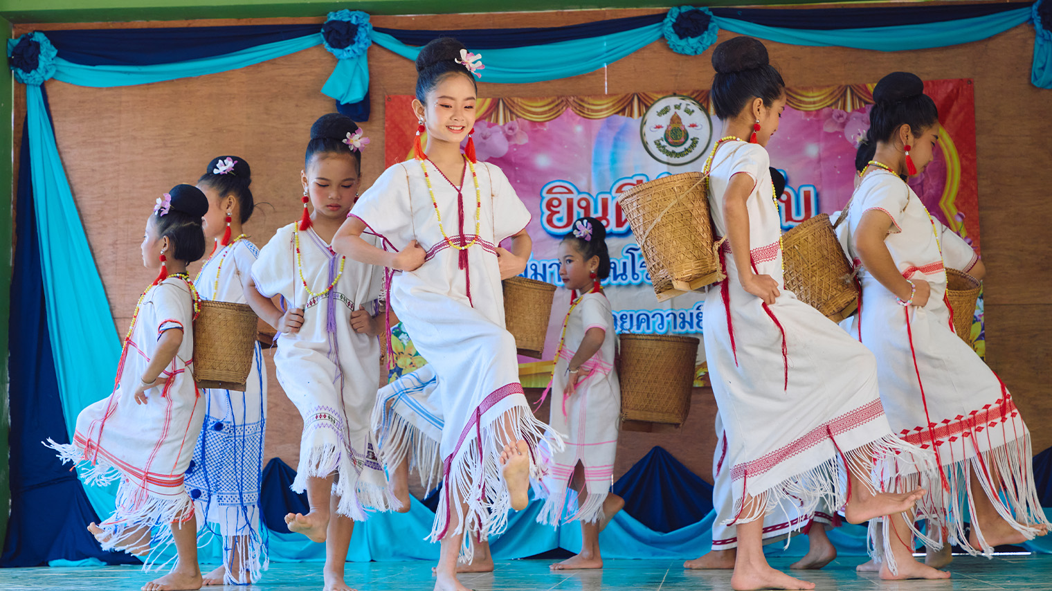 写真 茶摘みの踊り