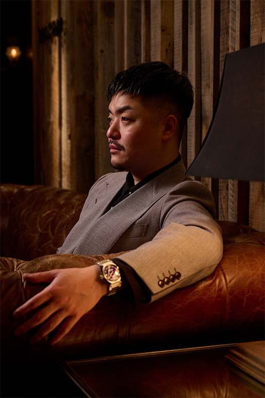 写真：馬場智章 VANAC 着用イメージ