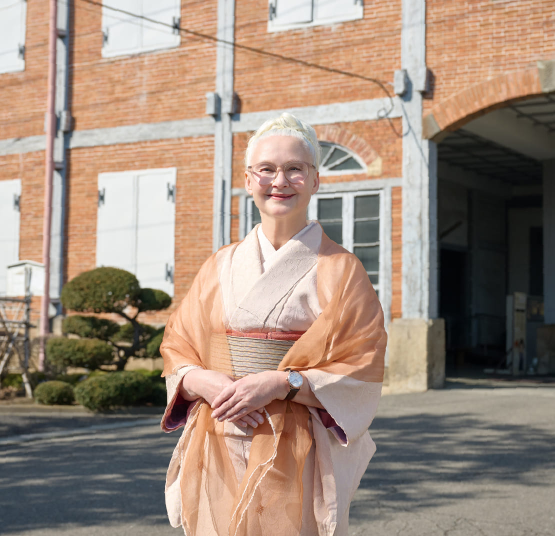 シーラ クリフさん
