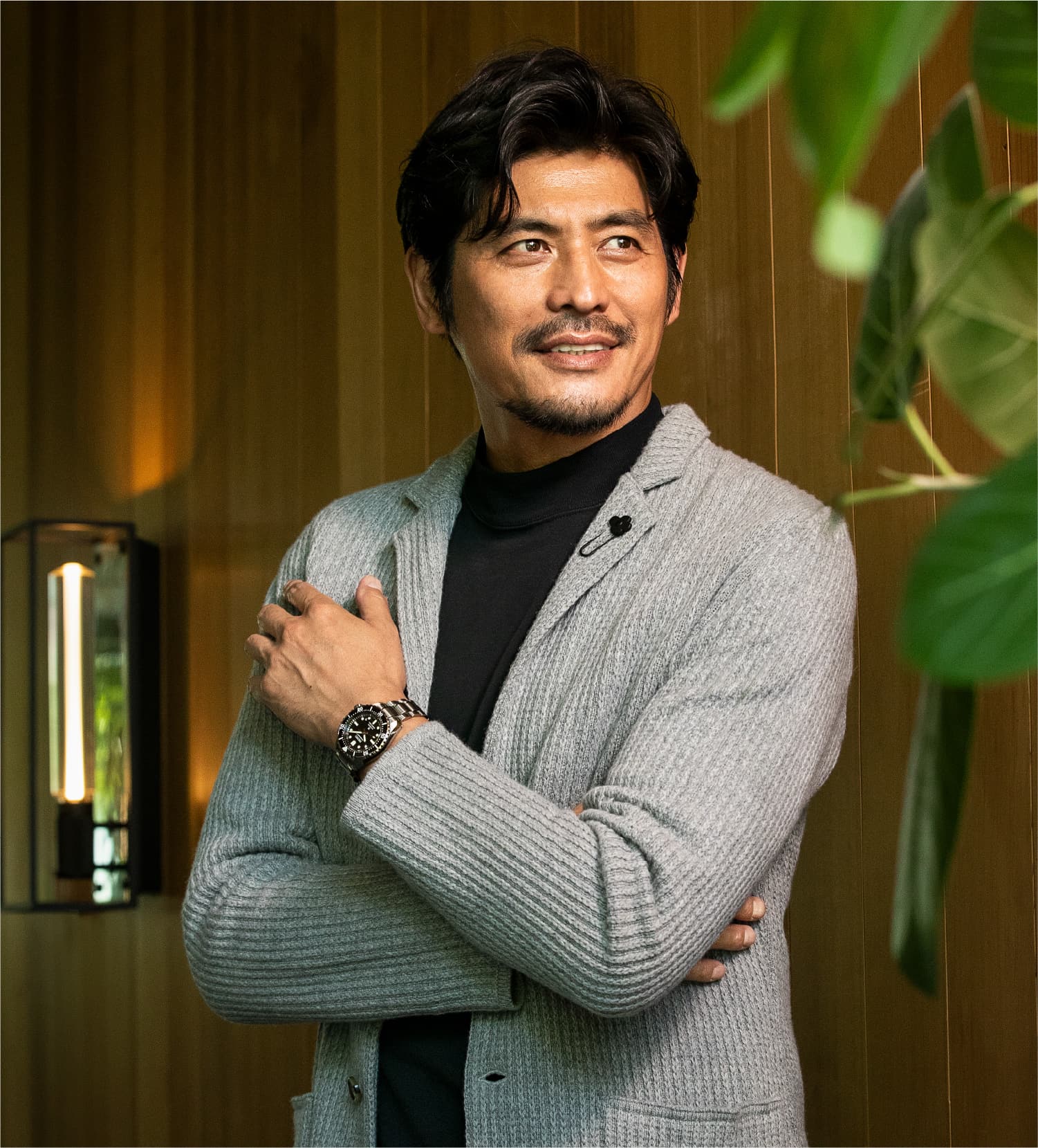 写真：坂口憲二