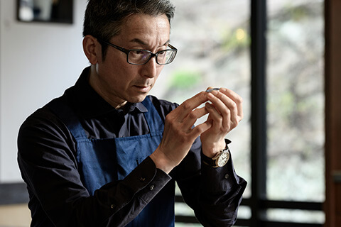 Photo of Arita Porcelain Craftsman Hiroyuki Hashiguchi