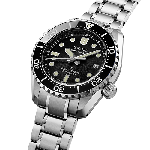 Perfil do relógio de mergulho Seiko Prospex Marinemaster HBF001J1 (mostrador preto).