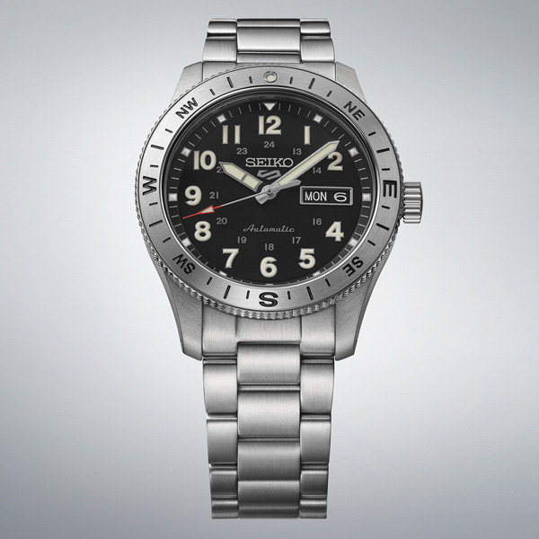 Mostrador preto do relógio de campo Seiko 5 Sports HDB006K1.