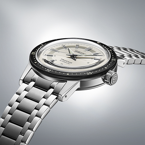 Detalhes que realçam o estilo vintage do novo relógio Seiko Presage Style60's SRPK61J1.