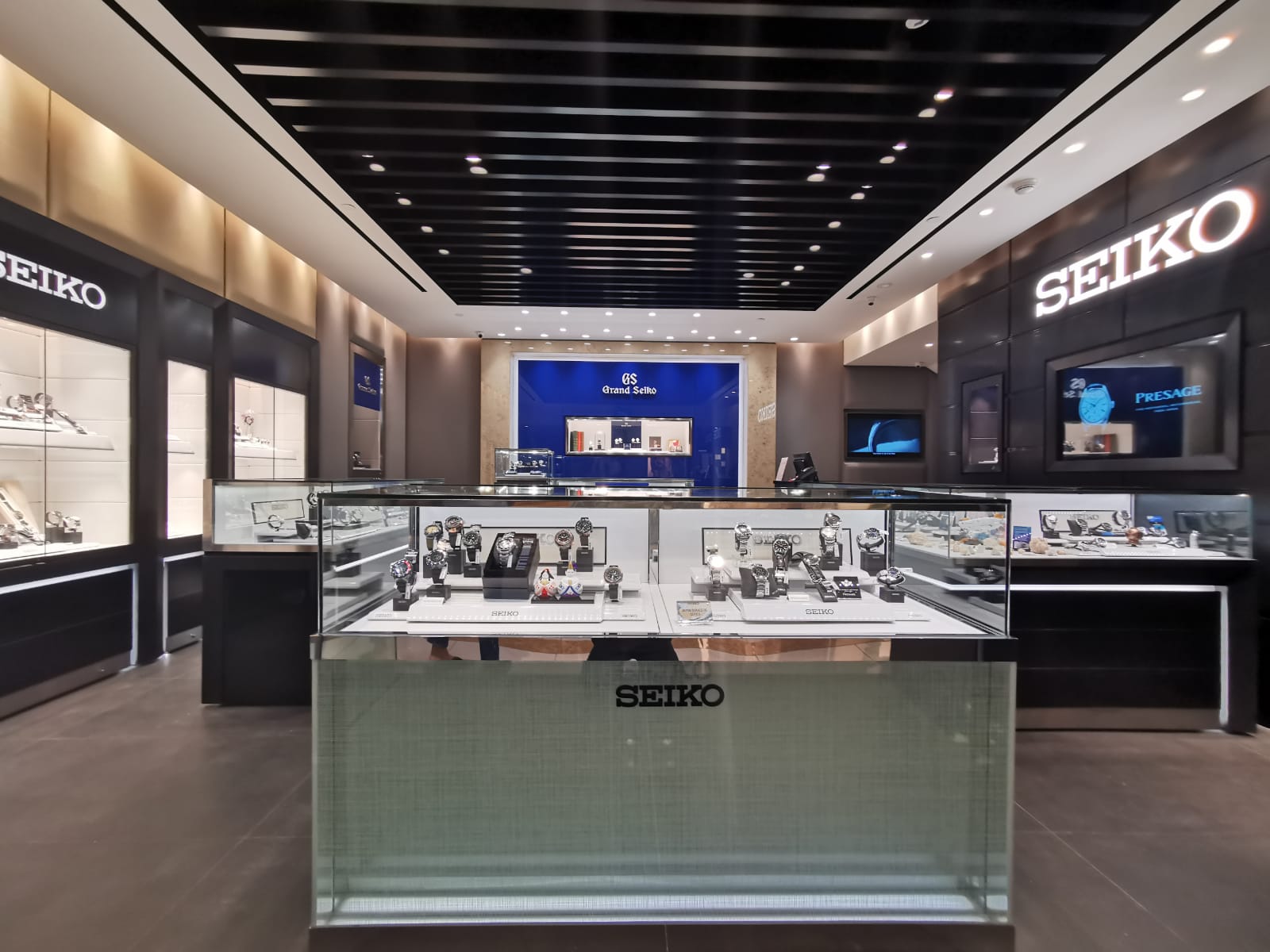 Seiko Boutique (Takashimaya S.C.) | Seiko Watch Corporation