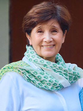 Photo of Mari Christine